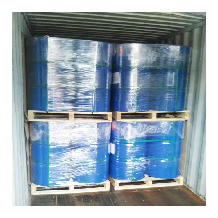 Venta caliente Buena calidad 99 alcohol isopropílico isopropanol ipa alcohol etanol desinfectante con el mejor precio disuelto en agua líquido